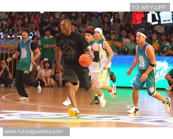 赛后分析：北京篮球队与上海篮球队的团队配合与战术执行探讨