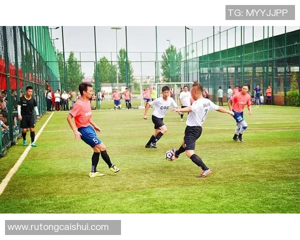 足球明星小泽的传奇故事与成就揭秘你了解多少